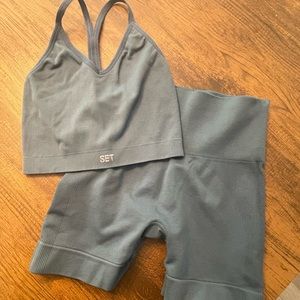 SET Active Crop and Bike Shorts in Blue